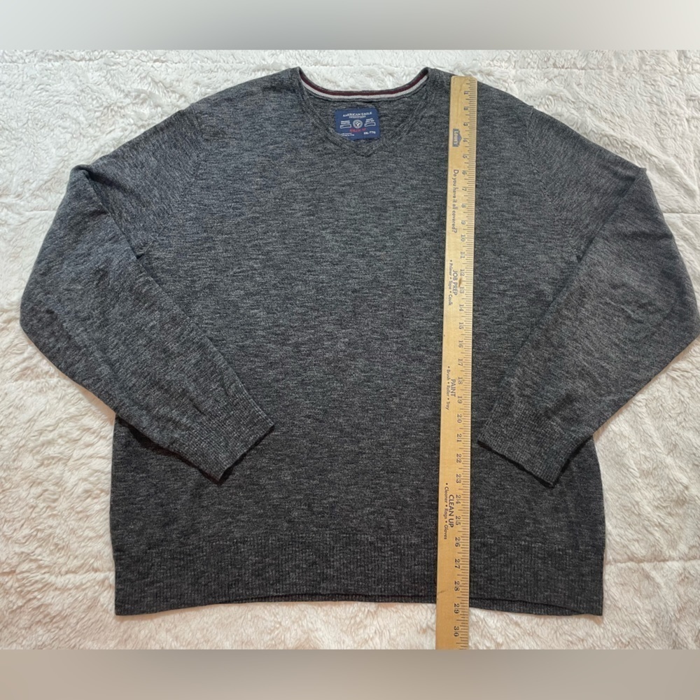 American Eagle Sweater‎ Mens 2XL Gray Cotton V Neck Athletic Fit Y2K Lightweight - Picture 4 of 7